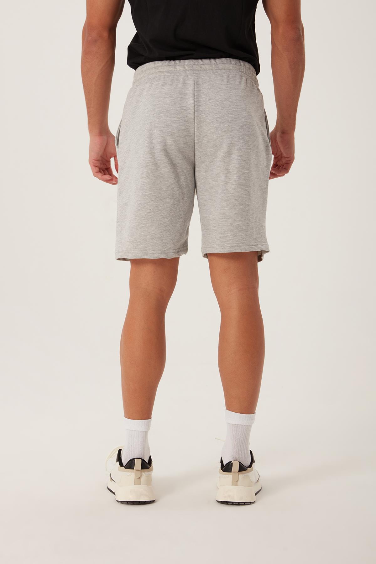 Erkek Gri Melanj Basic Lastikli Bağcıklı Regular Fit Şort
