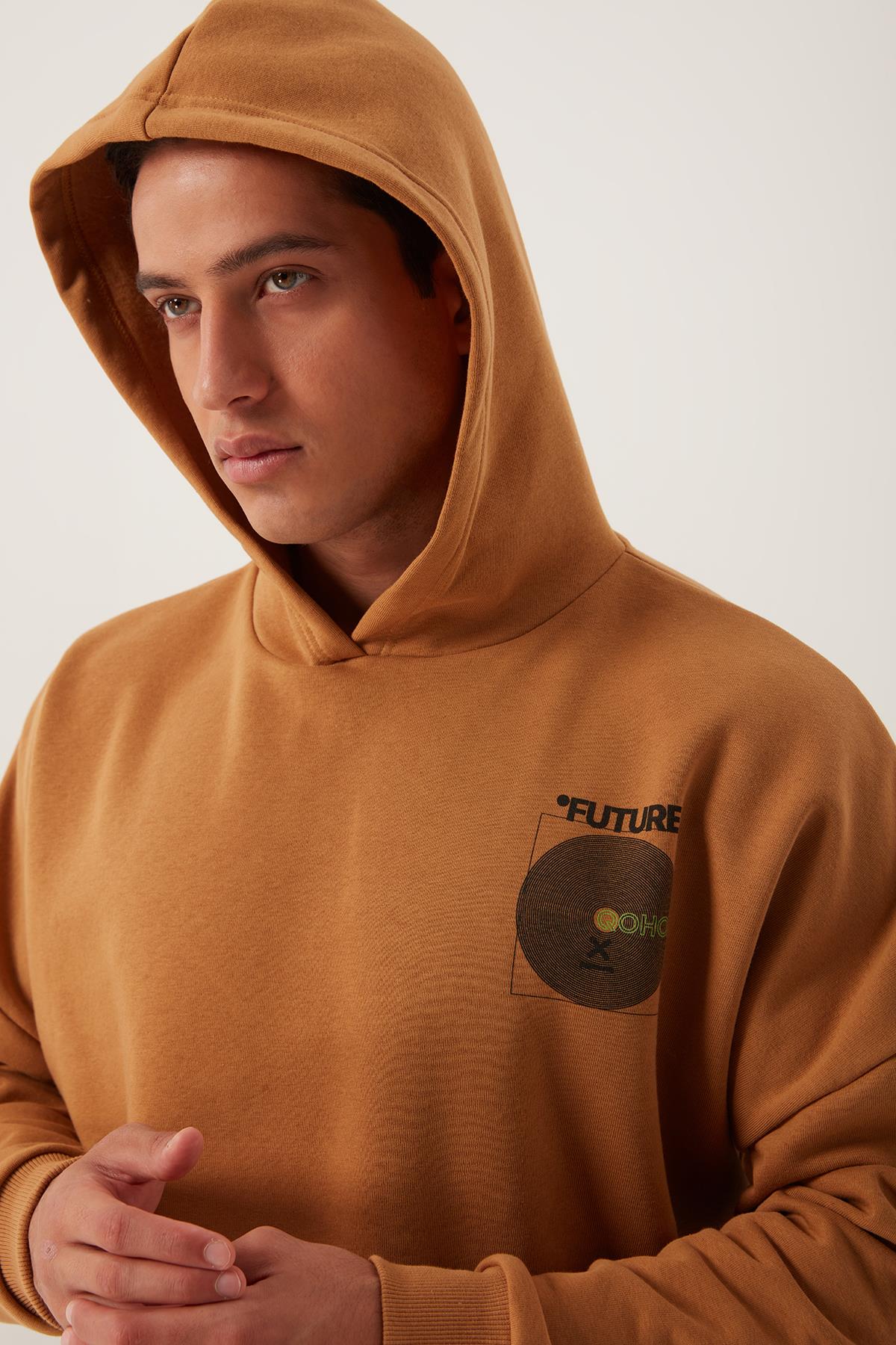 Erkek Oversize Baskılı Sweatshirt Kahverengi