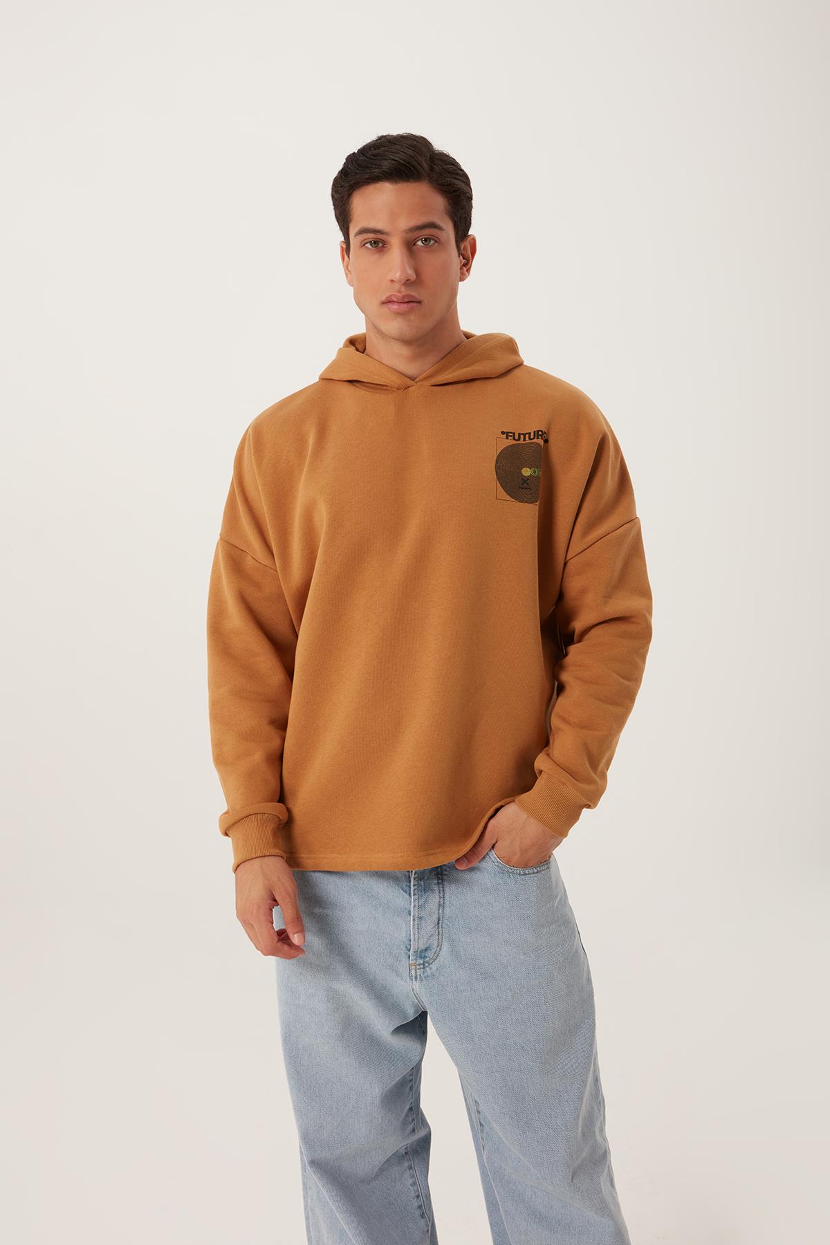 Erkek Oversize Baskılı Sweatshirt Kahverengi