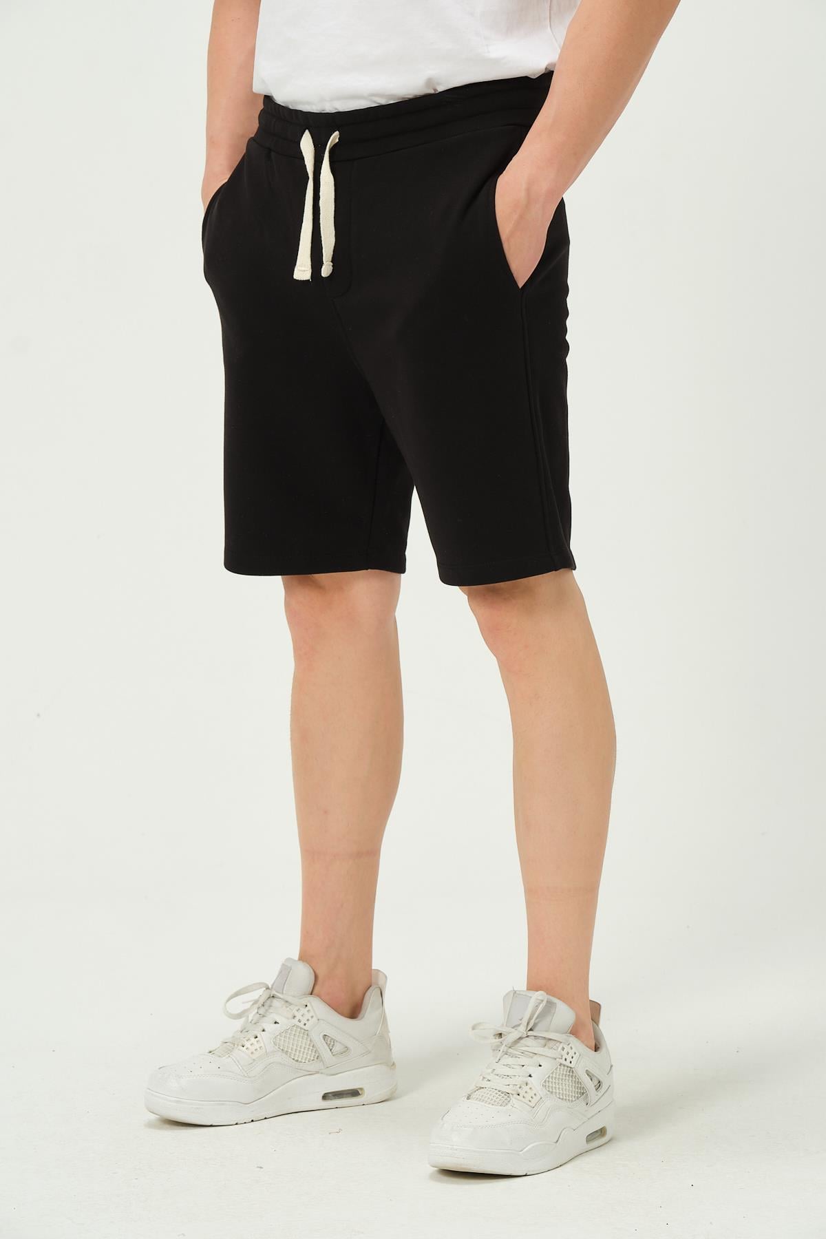 Erkek Regular Fit 3 İplik Kumaş Şort Siyah