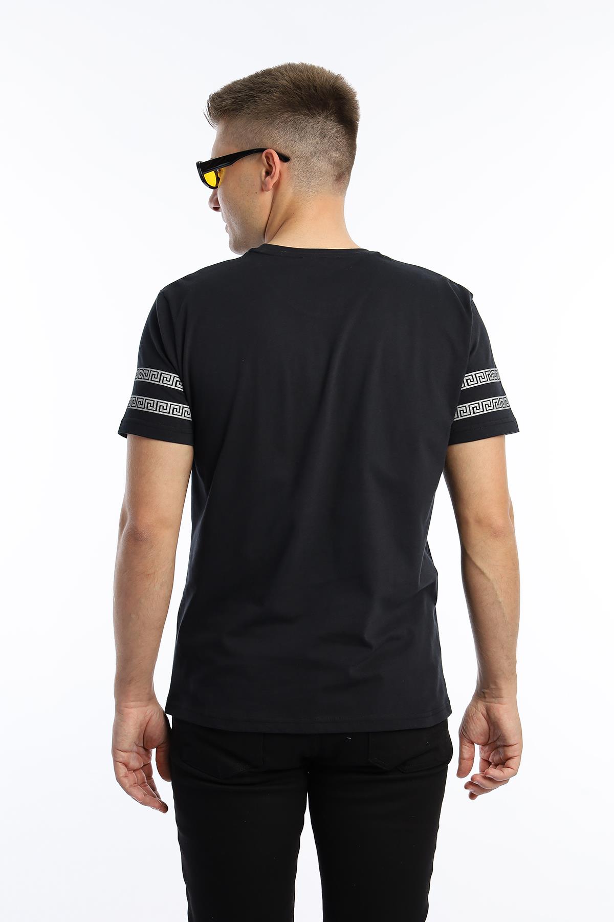 Erkek Yaldız Baskılı Regular Fit Tişört Siyah Gümüş
