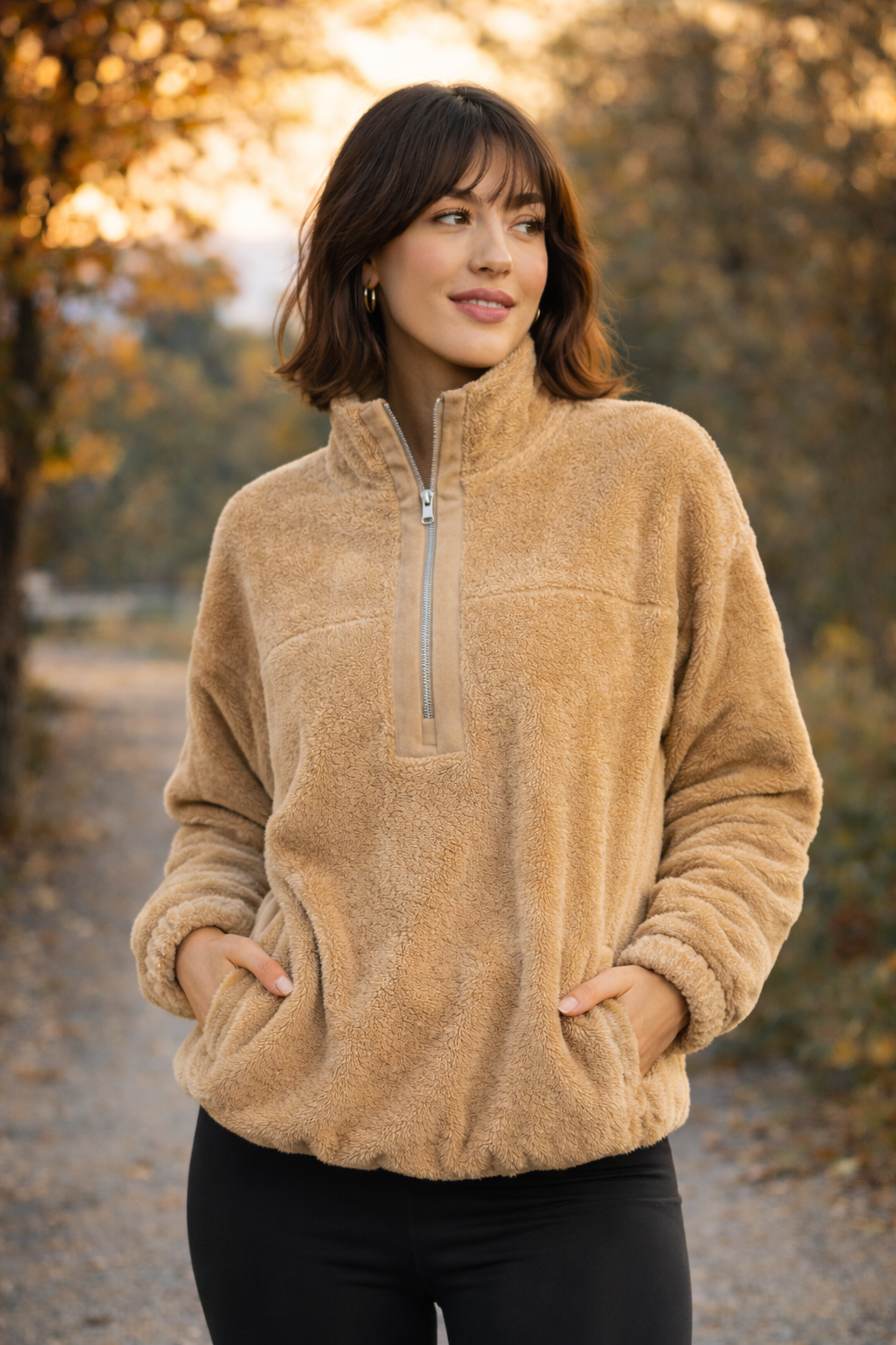 Kadın Balıkçı Yaka Yarım Fermuarlı Peluş Polar Sweatshirt Bej
