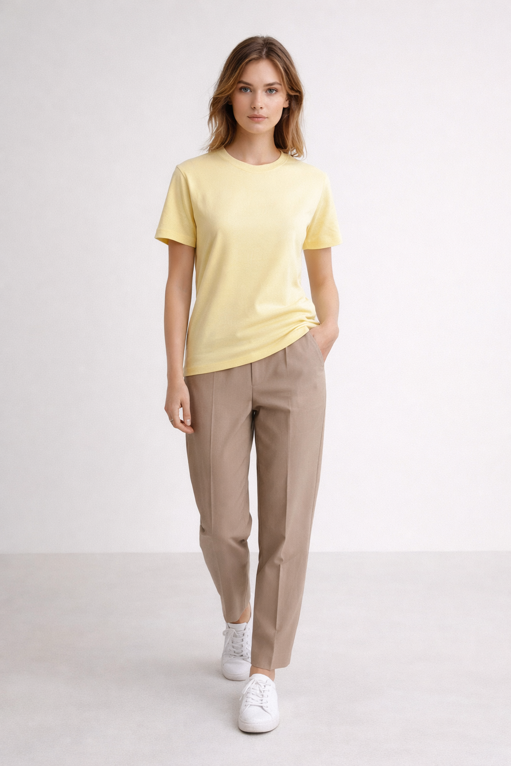 Kadın Basic Bisiklet Yaka Pamuk Likra Tişört – Sarı