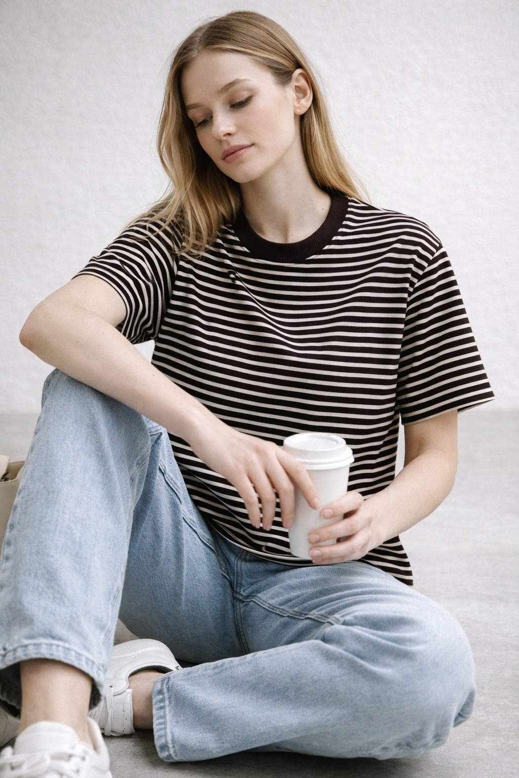 Kadın Çizgili Basic Oversize T-Shirt – Koyu Kahve Ekru