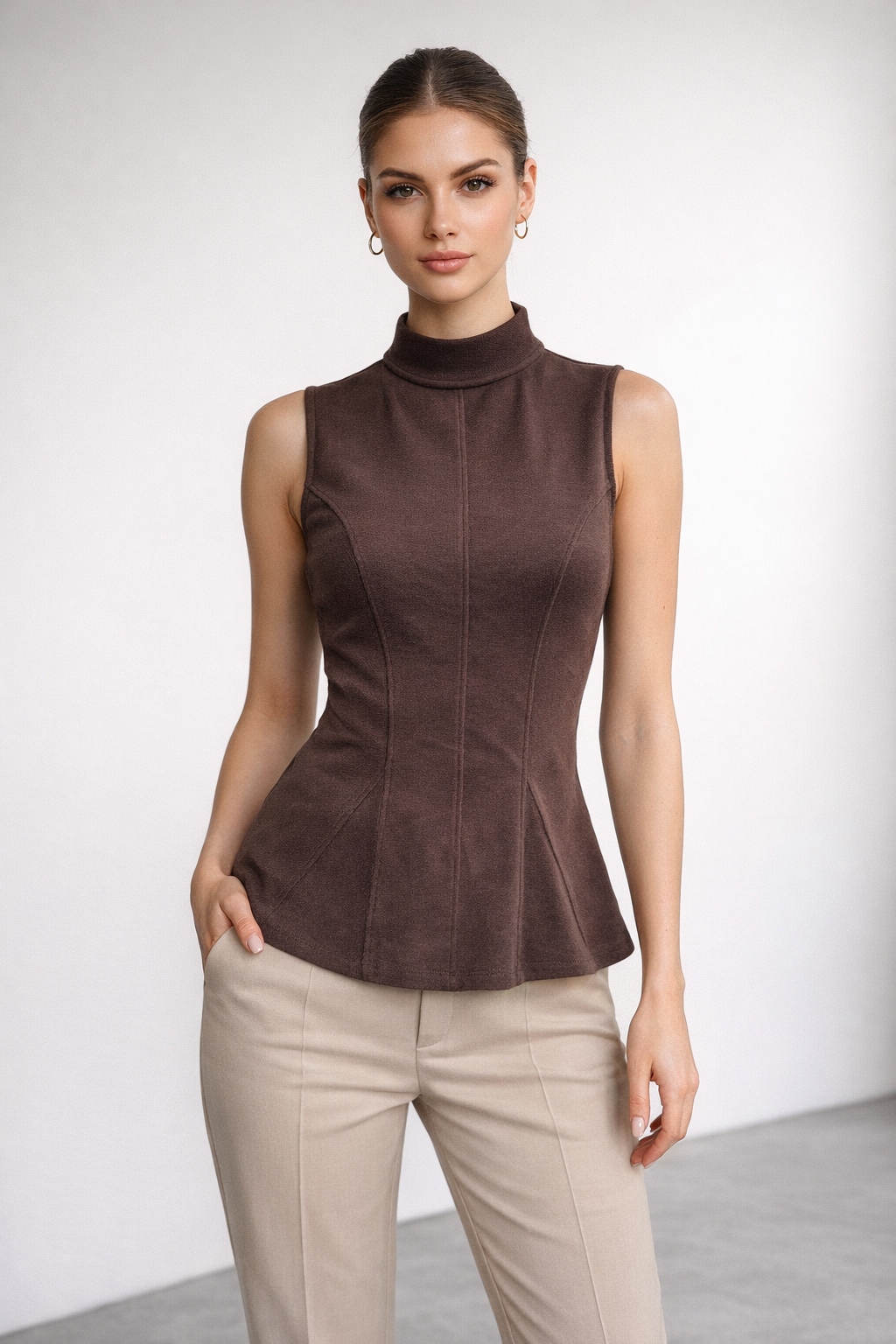 Kadın Dik Yaka Kolsuz Selanik Kumaş Slim Fit Bluz