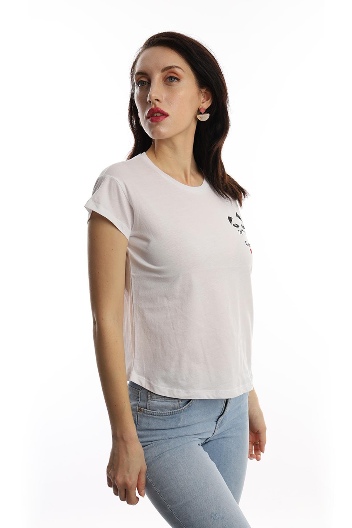 Kadın Bisiklet Yaka Game Over Kedi Baskılı Regular Fit Tişört Beyaz Kadın Bisiklet Yaka Game Over Kedi Baskılı Regular Fit Tişört Beyaz