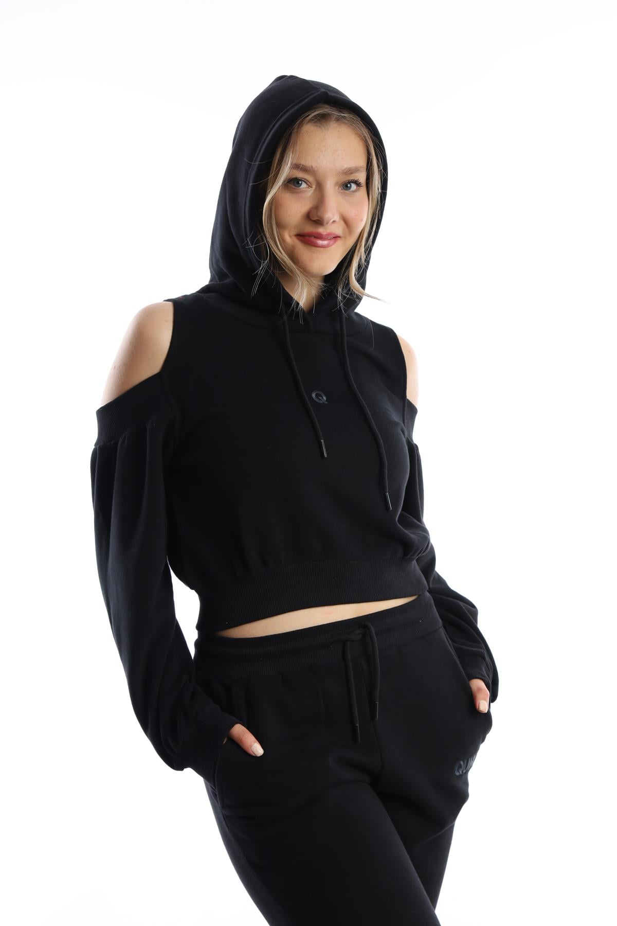 Kadın Kapüşonlu Omuz Dekolteli Sweatshirt Siyah