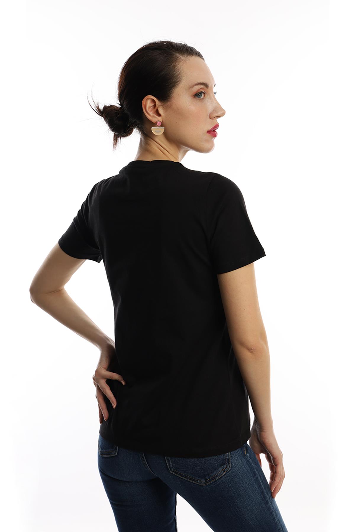 Kadın Bisiklet Yaka Minimal Project Baskılı Regular Fit Tişört Siyah Kadın Bisiklet Yaka Minimal Project Baskılı Regular Fit Tişört Siyah