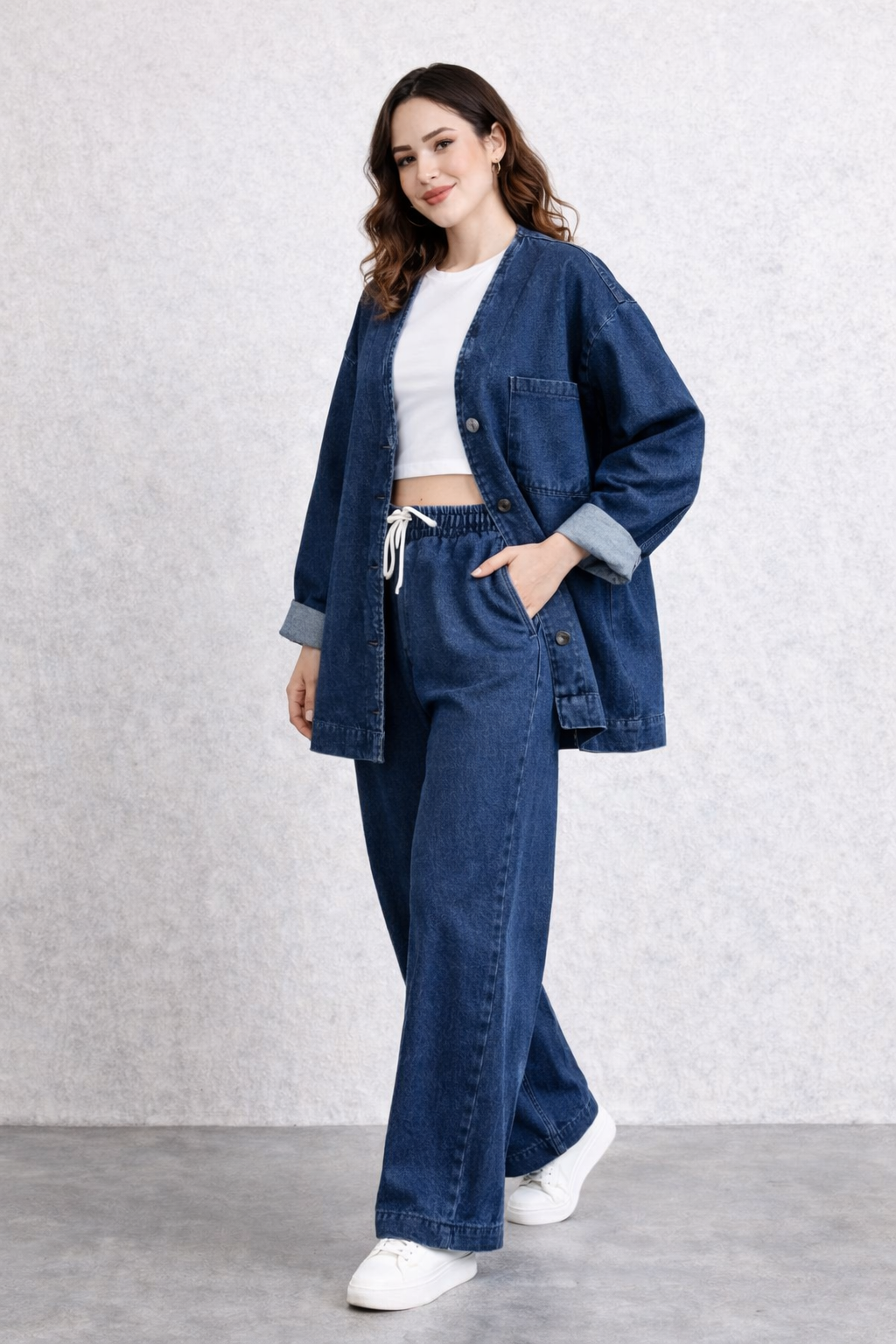 Kadın Oversize Denim Takım Bol Paça Pantolonlu Günlük Jean Takım Lacivert
