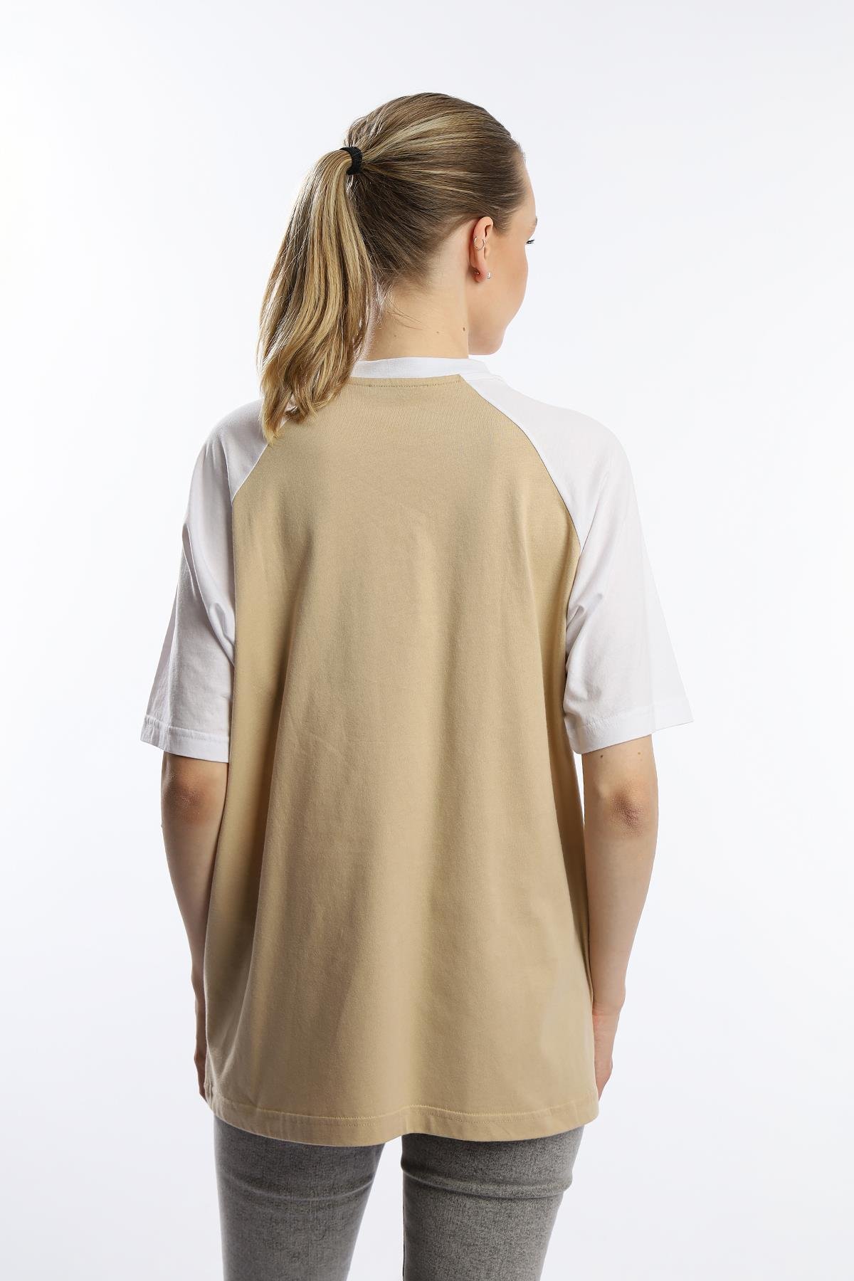 Kadın Oversize Fit Reglan Kol Basic Tişört Bej