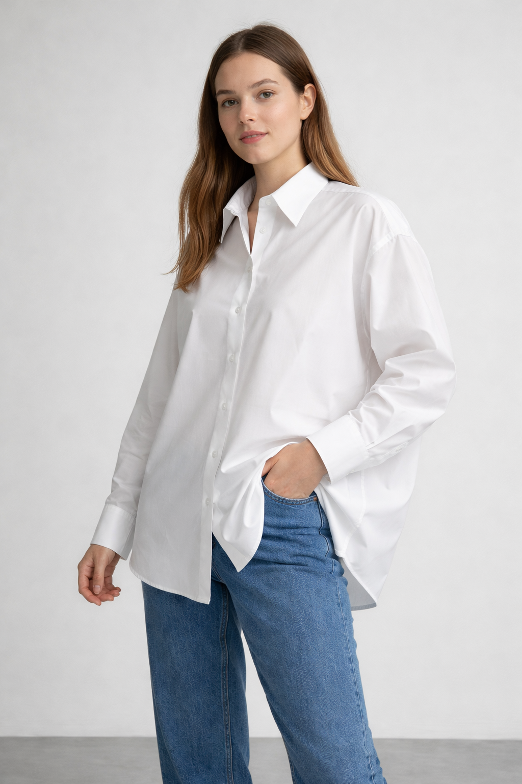 Kadın Oversize Uzun Kollu %100 Pamuk Basic Beyaz Gömlek