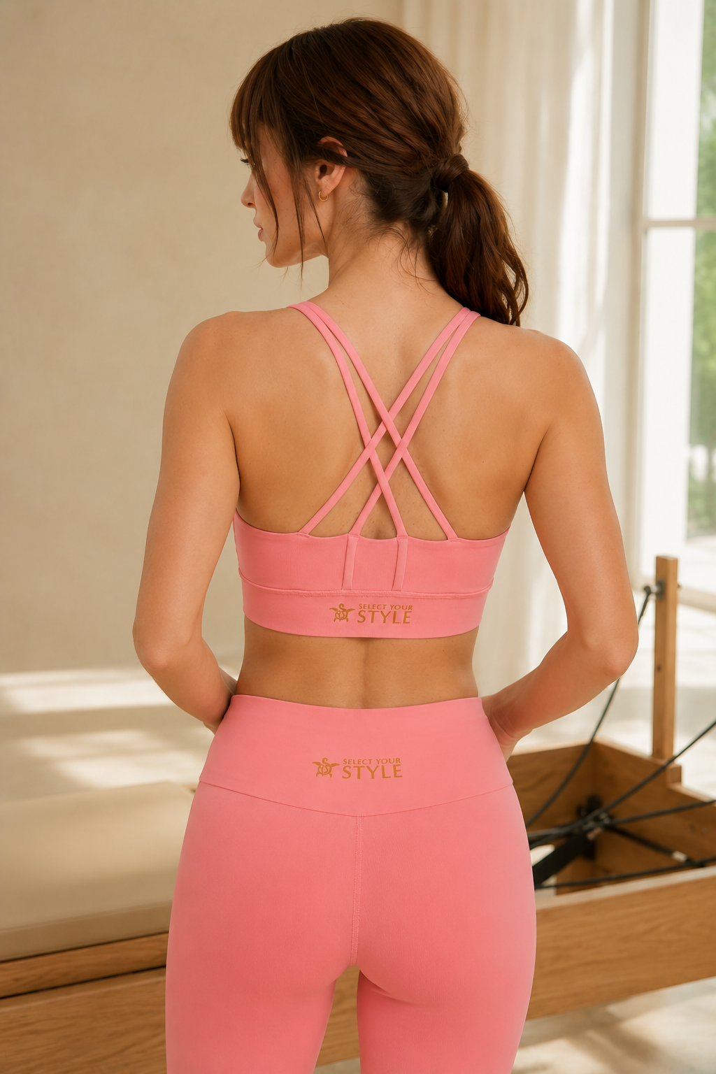 Kadın Pembe Çapraz Askılı Pedli Sporcu Sütyen Yoga Pilates Büstiyer