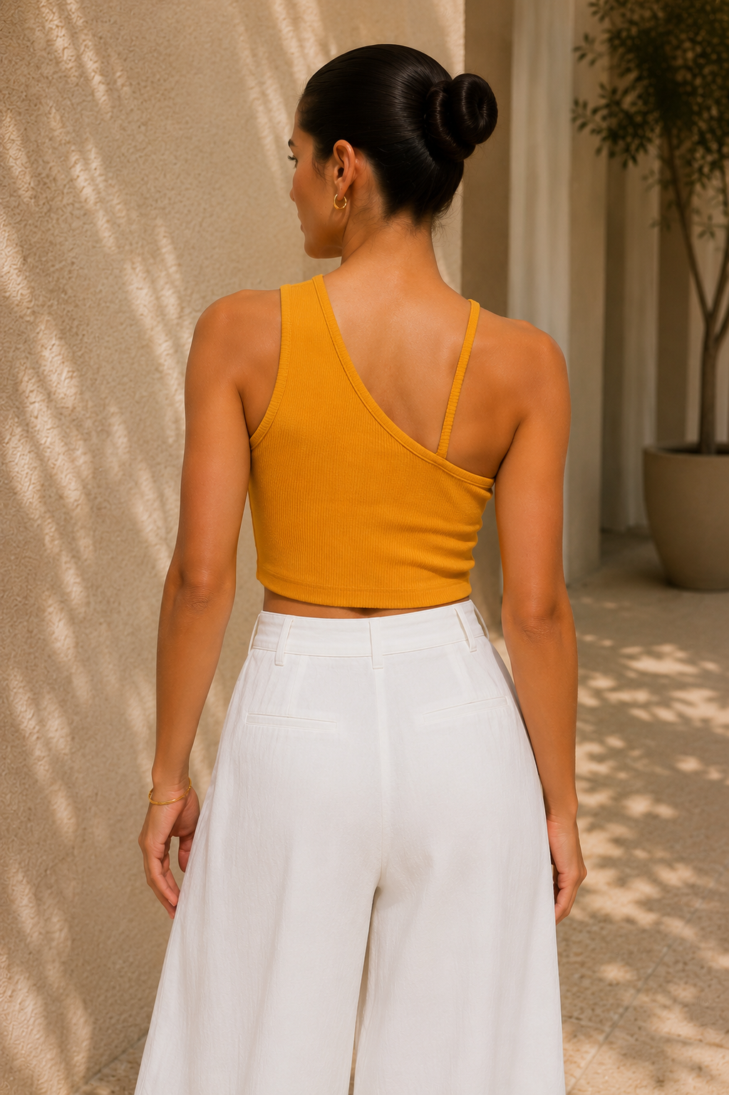 Kadın Sarı Çapraz Halter Yaka Damla Detaylı Fitilli Crop Top