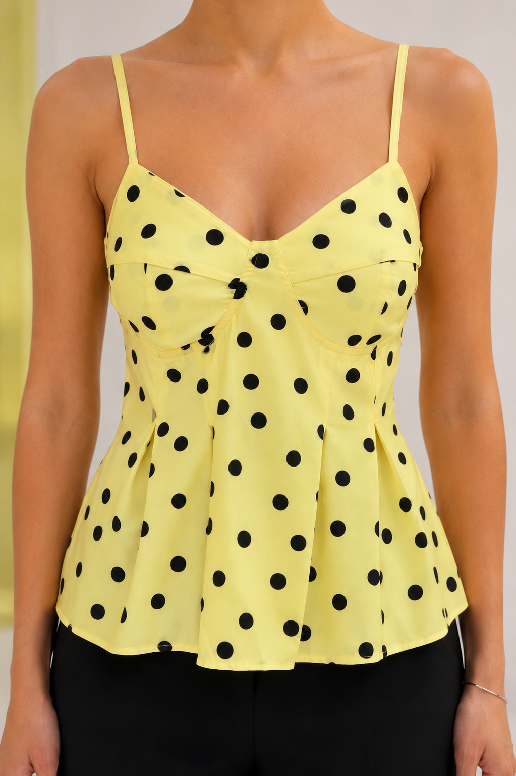Kadın Sarı Siyah Puantiyeli İnce Askılı Korse Formlu Peplum Bluz