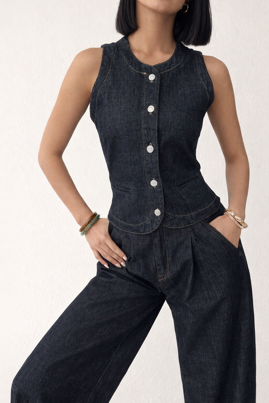 Kadın Yüksek Bel Geniş Paça Denim Pantolon & Düğmeli Yelek Takım