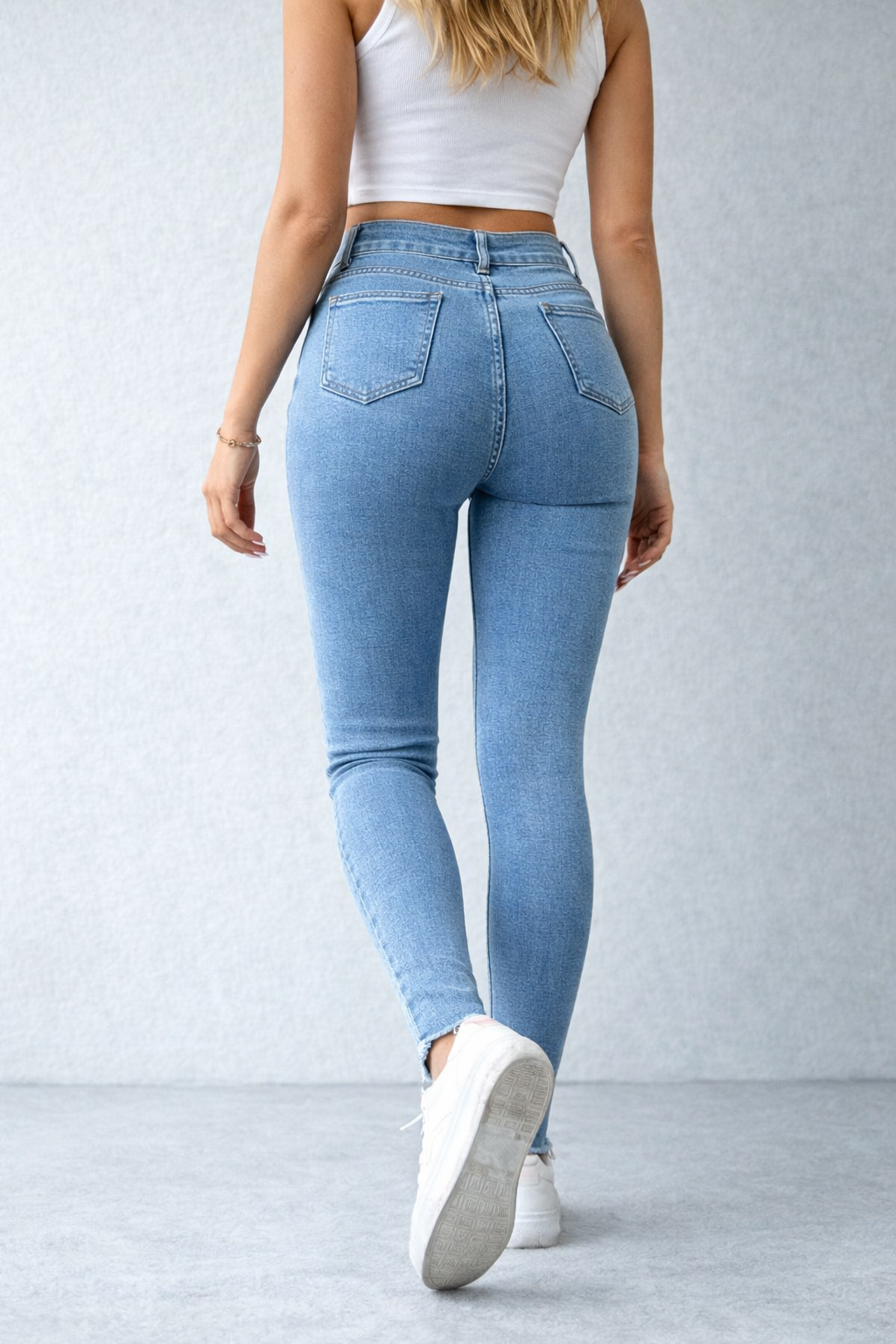 Yüksek Bel Toparlayıcı Likralı Skinny Jean – Açık Mavi