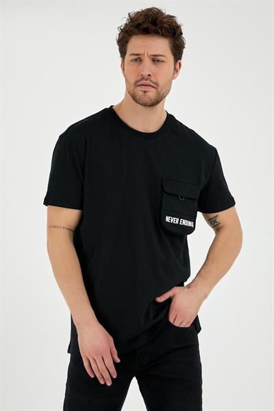 Erkek Oversize Cep detaylı T-shirt  Siyah