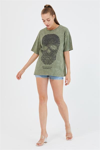 Kadın Parça Boya Baskılı Oversize Basic T-shirt  Haki