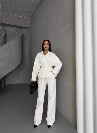 Beyaz Bağlamalı Denim Takım Oversize Ceket ve Yüksek Bel Pantolon