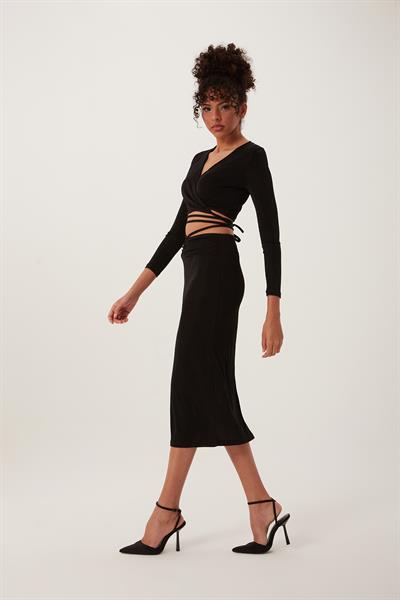 Çapraz Bağcıklı Kruvaze Crop top Siyah