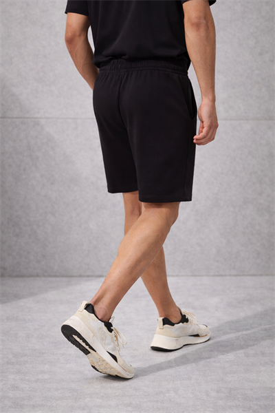 Erkek Siyah Basic Lastikli Bağcıklı Regular Fit Şort