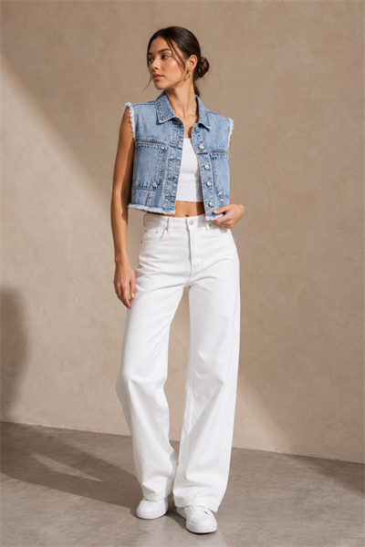 Kadın Açık Mavi Acid Wash Püskül Detaylı Kolsuz Crop Denim Yelek