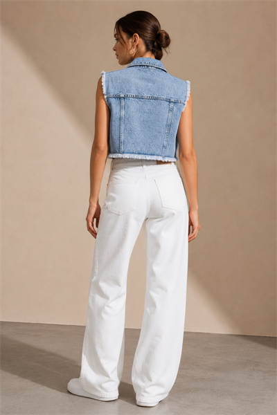 Kadın Açık Mavi Acid Wash Püskül Detaylı Kolsuz Crop Denim Yelek