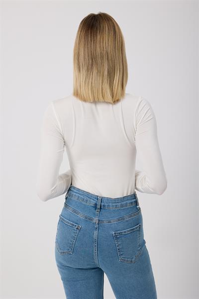 Kadın Balıkçı Yaka Basic Body Ekru