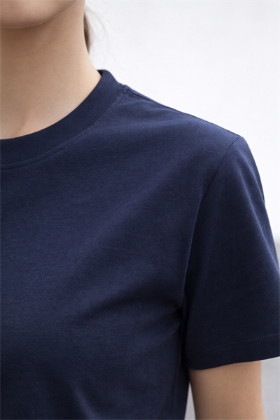 Kadın Basic Bisiklet Yaka Pamuk Likra Tişört – Lacivert