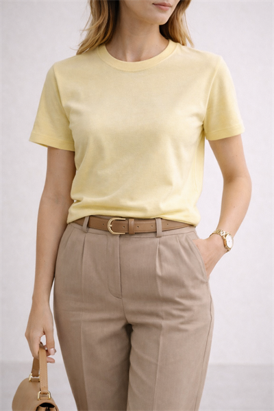 Kadın Basic Bisiklet Yaka Pamuk Likra Tişört – Sarı