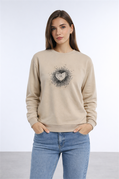 Kadın Bej Kalp Baskılı Regular Sweatshirt Günlük Rahat Basic Sweat