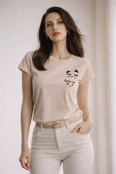 Kadın Bisiklet Yaka Game Over Kedi Baskılı Regular Fit Tişört Bej