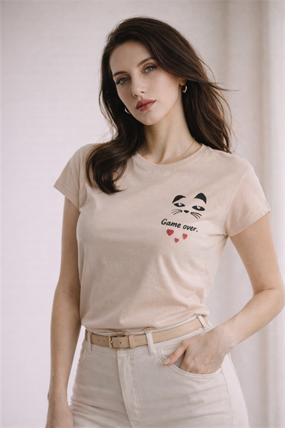 Kadın Bisiklet Yaka Game Over Kedi Baskılı Regular Fit Tişört Bej