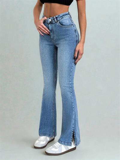 Kadın İspanyol Paça Yırtmaçlı Jeans Mavi