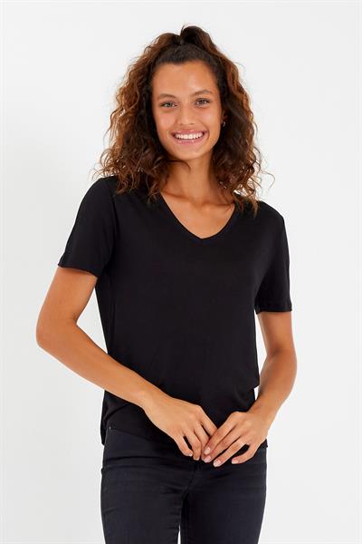 Kadın Modal Kumaş V Yaka Parçalı T-shirt Siyah