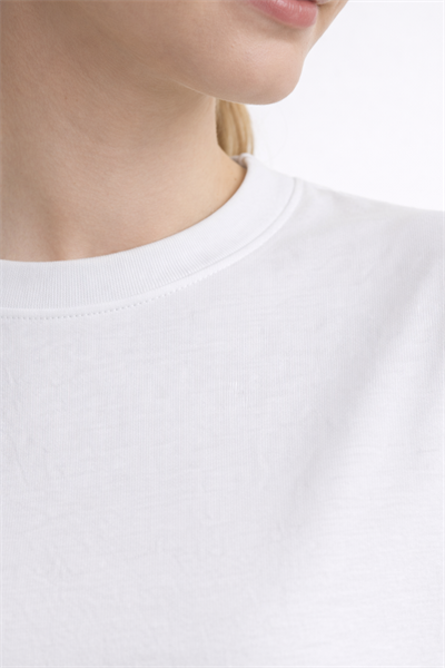 Kadin Oversize Fit Crop Tişört Beyaz