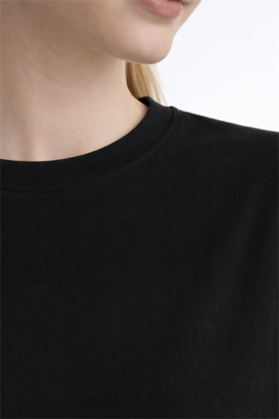 Kadin Oversize Fit Crop Tişört Siyah