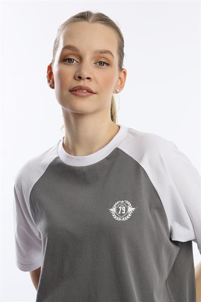 Kadın Oversize Fit Reglan Kol Basic Tişört Gri
