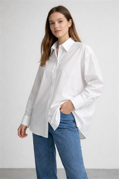 Kadın Oversize Uzun Kollu %100 Pamuk Basic Beyaz Gömlek