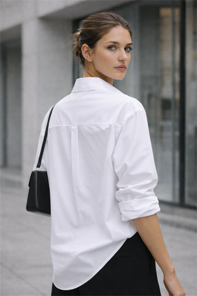 Kadın Oversize Uzun Kollu %100 Pamuk Dokuma Beyaz Gömlek
