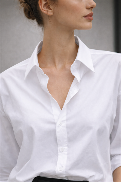 Kadın Oversize Uzun Kollu %100 Pamuk Dokuma Beyaz Gömlek