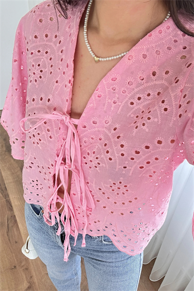 Kadın Pembe Brode Güpür Bağlamalı Crop Bluz