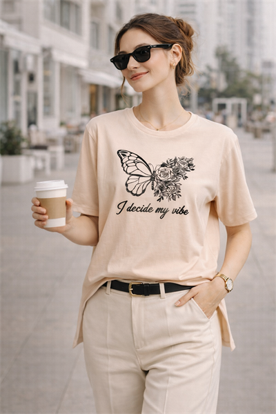 Kadın Regular Baskılı Bej Tişört Pamuklu Rahat Kesim Günlük Şık T-Shirt