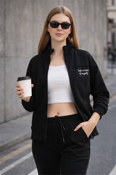 Kadın Siyah Fermuarlı Sweat Ceket – Regular Fit Günlük Spor Eşofman Üstü