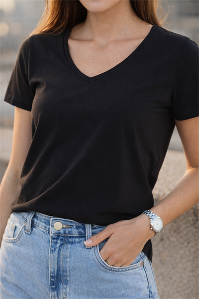 Kadın Siyah V Yaka %100 Pamuk Basic Tişört
