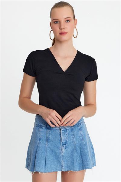 Kadın V Yaka Basic T-shirt  Siyah