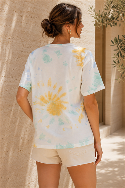 Kadın Yeşil Sarı Mavi Batik Desenli Oversize T-Shirt
