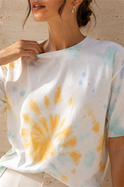 Kadın Yeşil Sarı Mavi Batik Desenli Oversize T-Shirt