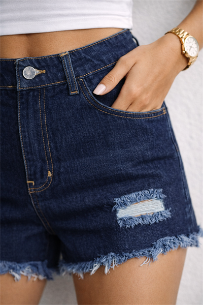 Kadın Yüksek Bel Yırtık Detaylı Püskül Paça Denim Şort Lacivert