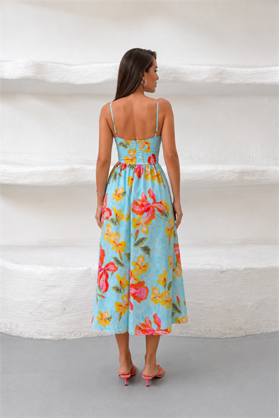 Turkuaz Çiçek Desenli Cut-Out Detaylı Askılı Maxi Elbise